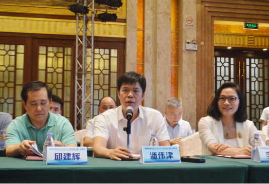 國(guó)家標(biāo)準(zhǔn)GB/T 8478《鋁合金門窗》審查會(huì)在佛山順利召開(圖5) 國(guó)家標(biāo)準(zhǔn)GB/T 8478《鋁合金門窗》審查會(huì)在佛山順利召開(圖5)